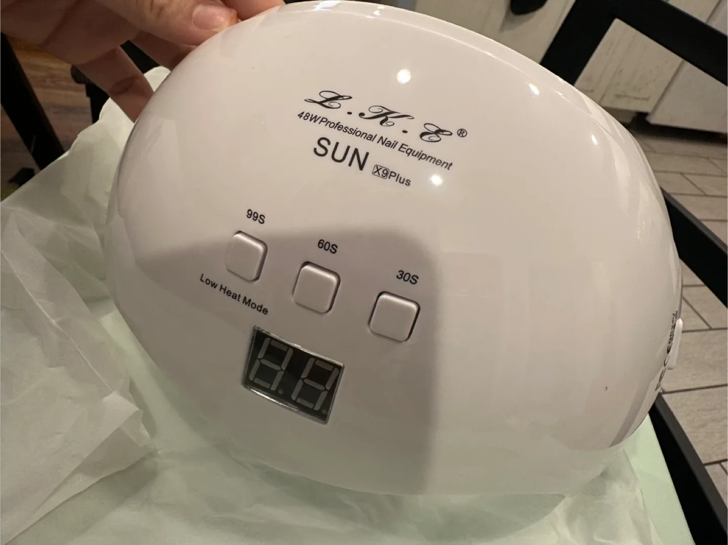 Move out sale: L.K.Z SUN X9plus UV LED Nail Dryer Lamp image indicator(4)