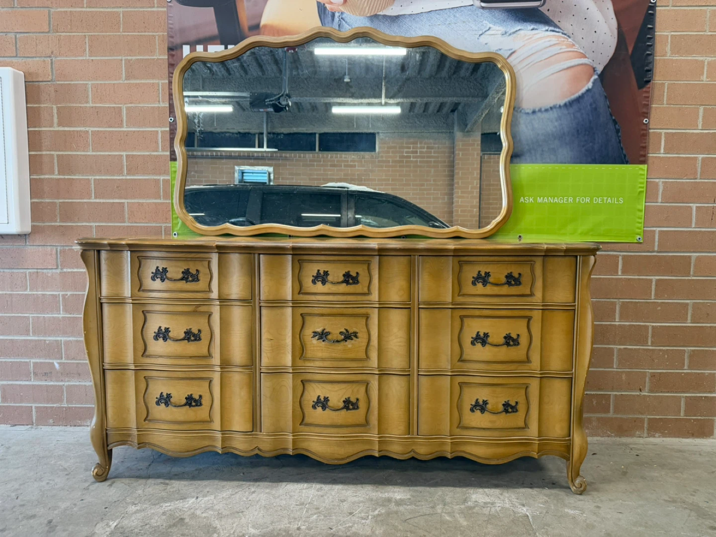 Vintage Dresser with Mirror - photo 5