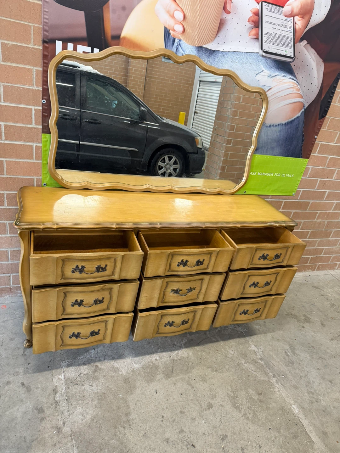 Vintage Dresser with Mirror - photo 2