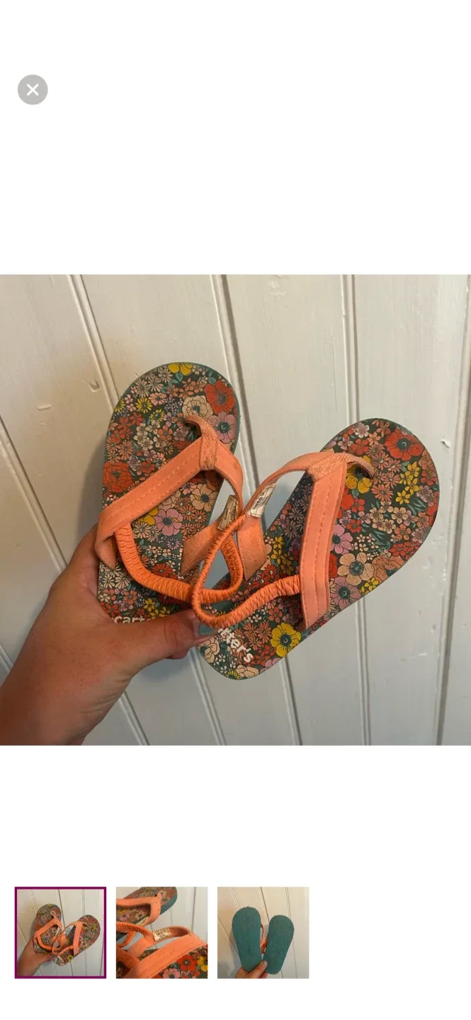 Carter's Floral Sandals Size L (9-10)