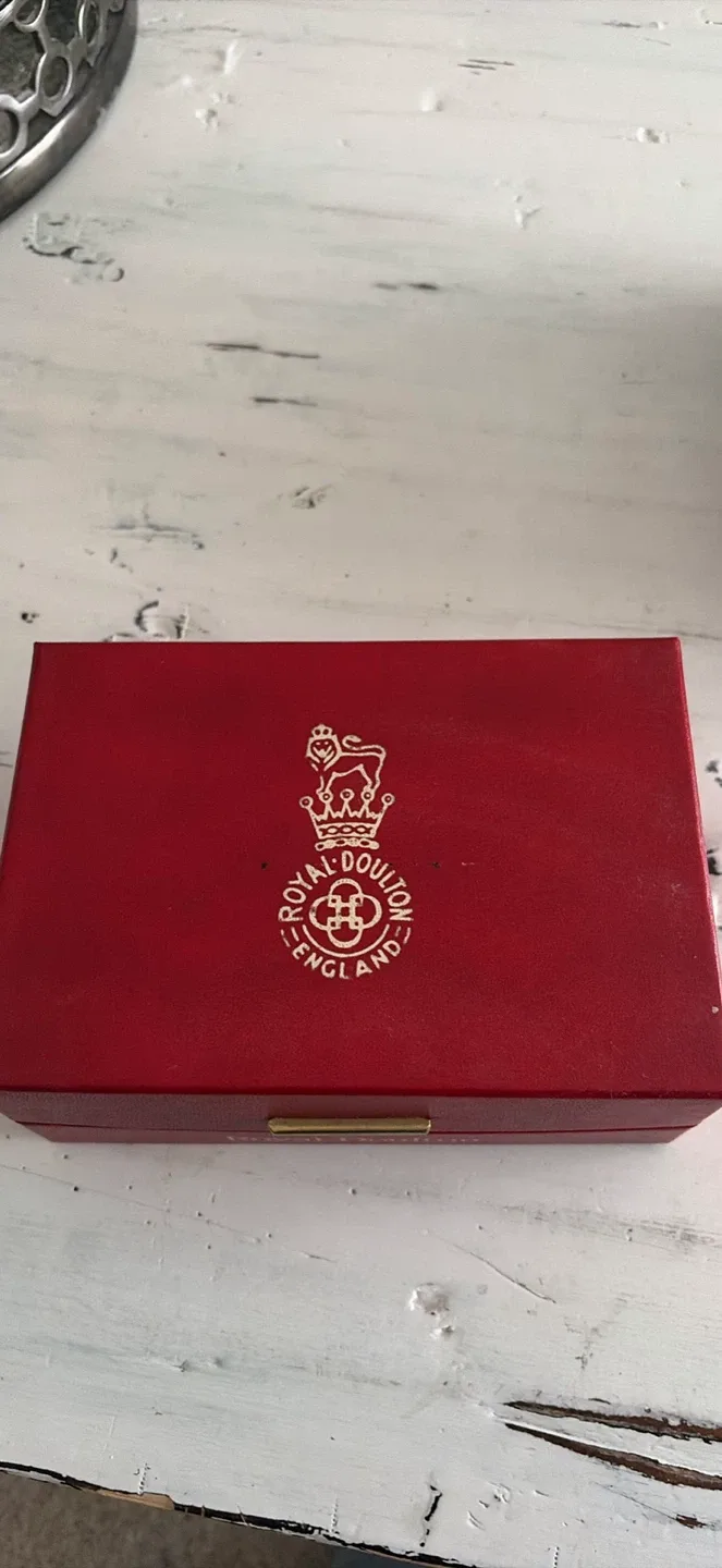 Royal Doulton Flambe egg limited edition image indicator(5)