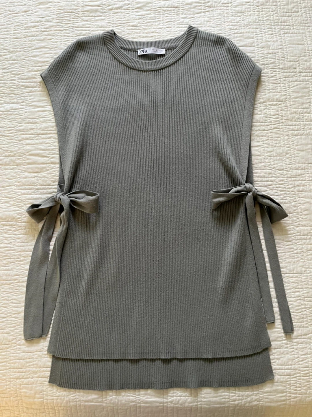 Zara Knit Vest with Tie Detail - Size L