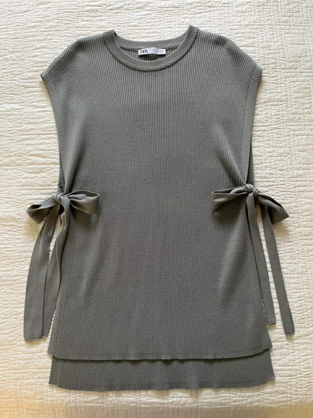 Zara Knit Vest with Tie Detail - Size L