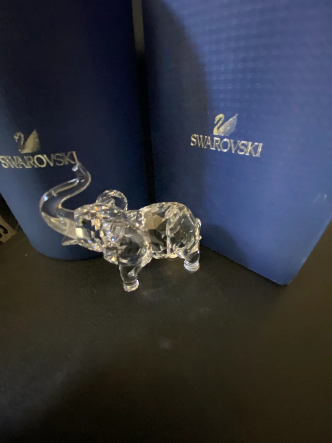 Swarovski Crystal Elephant Figurine with Box image indicator(4)