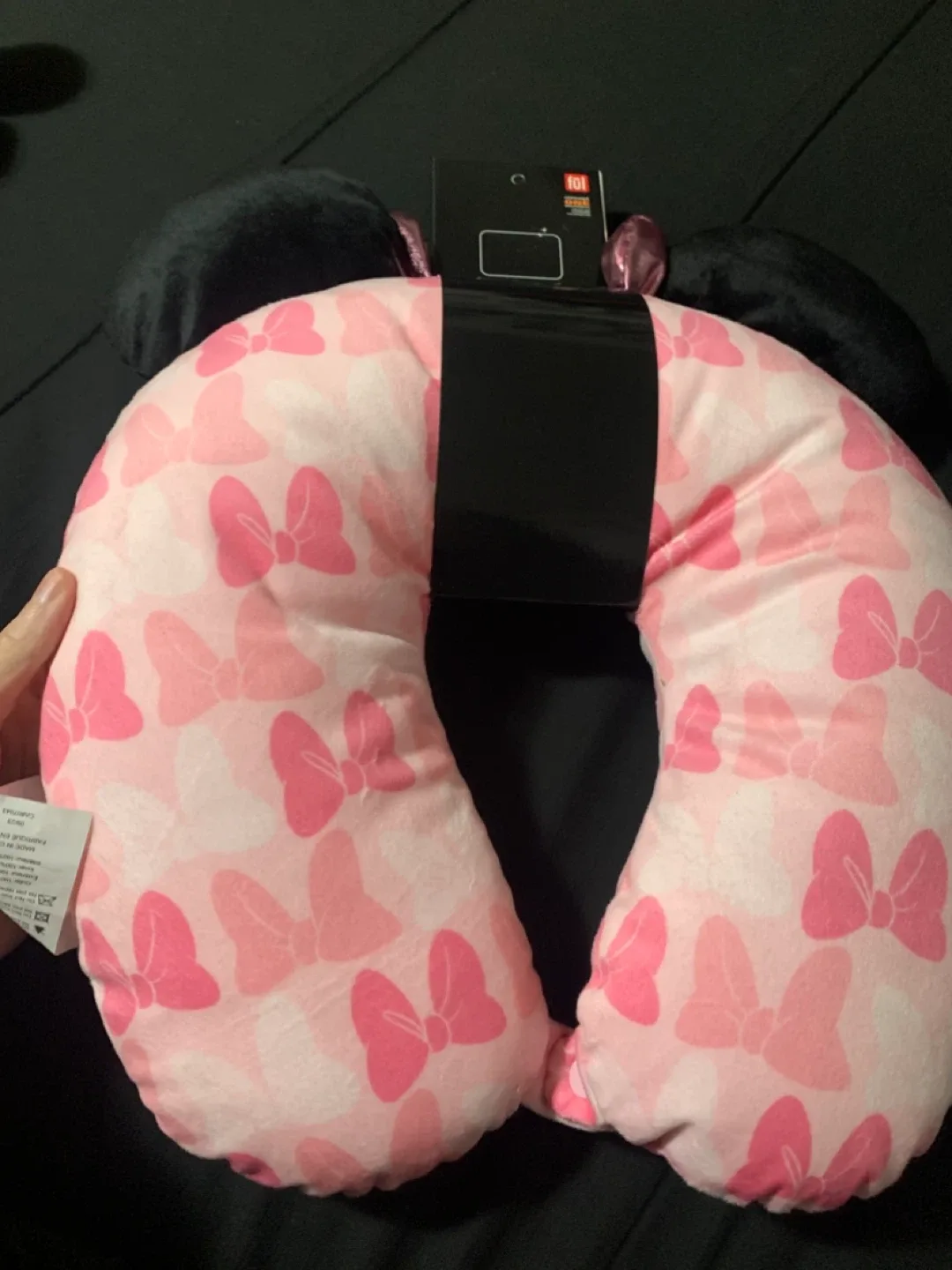 $20 Disney Minnie Mouse neck pillow image indicator(3)