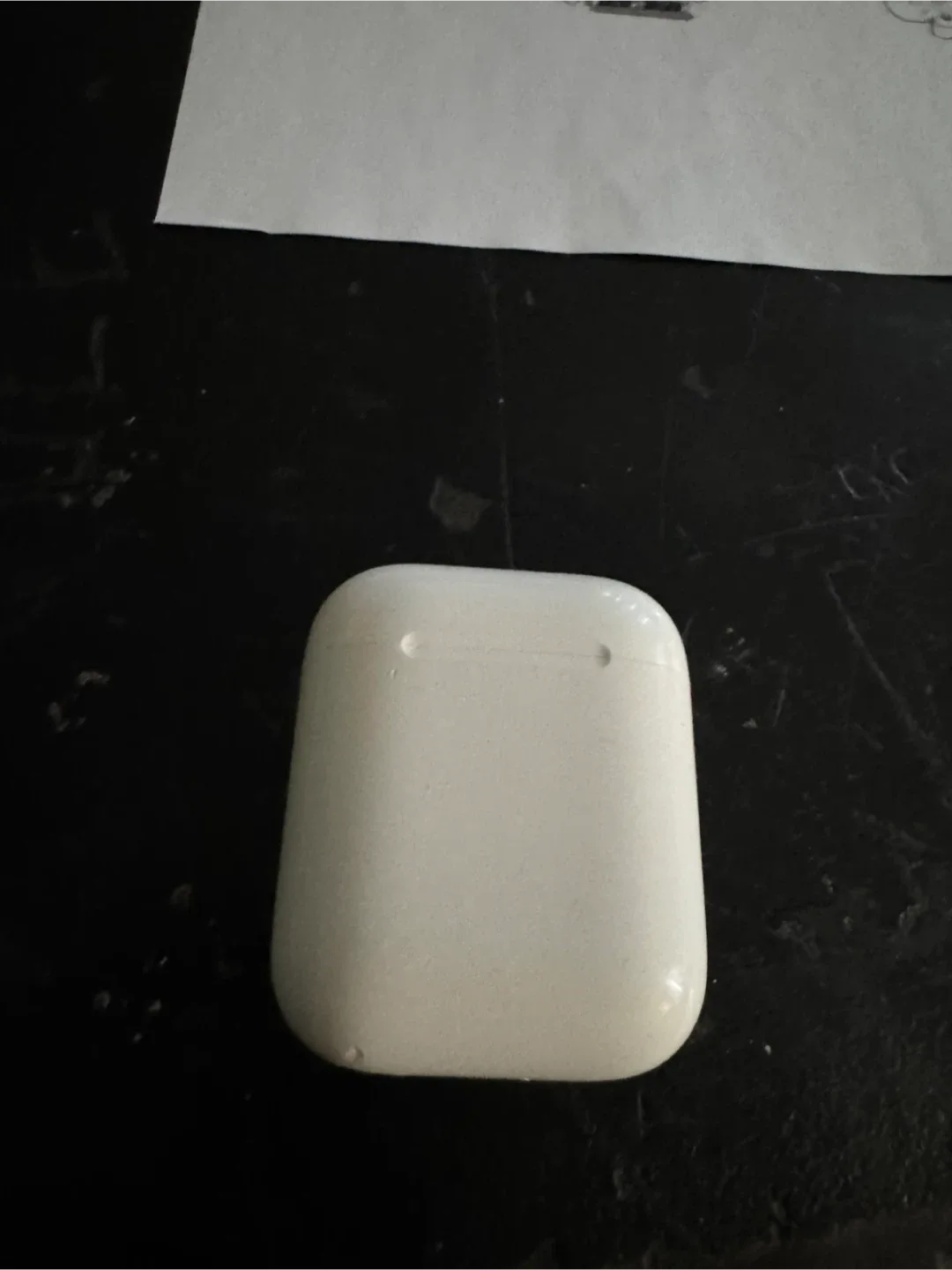 Apple AirPods (2nd generation) image indicator(2)