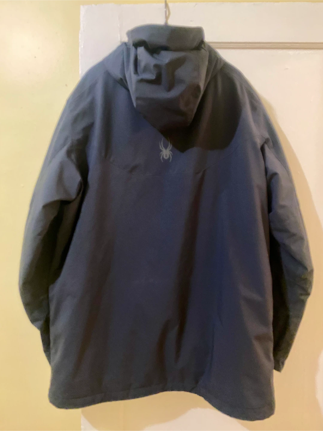 Men’s Spyder Coat Size XL - photo 5