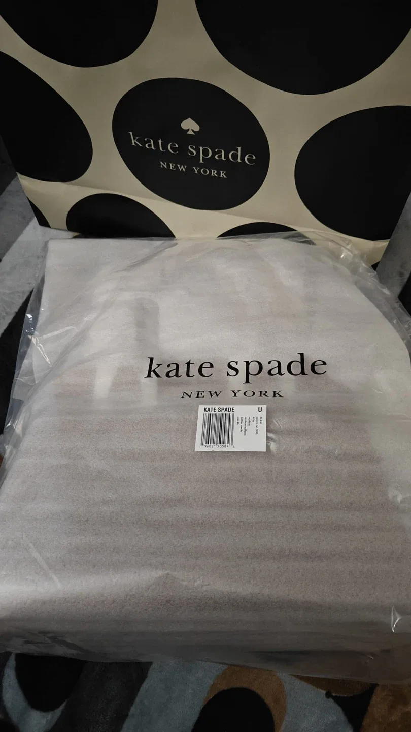 New Kate Spade Satchel - Brown image indicator(4)