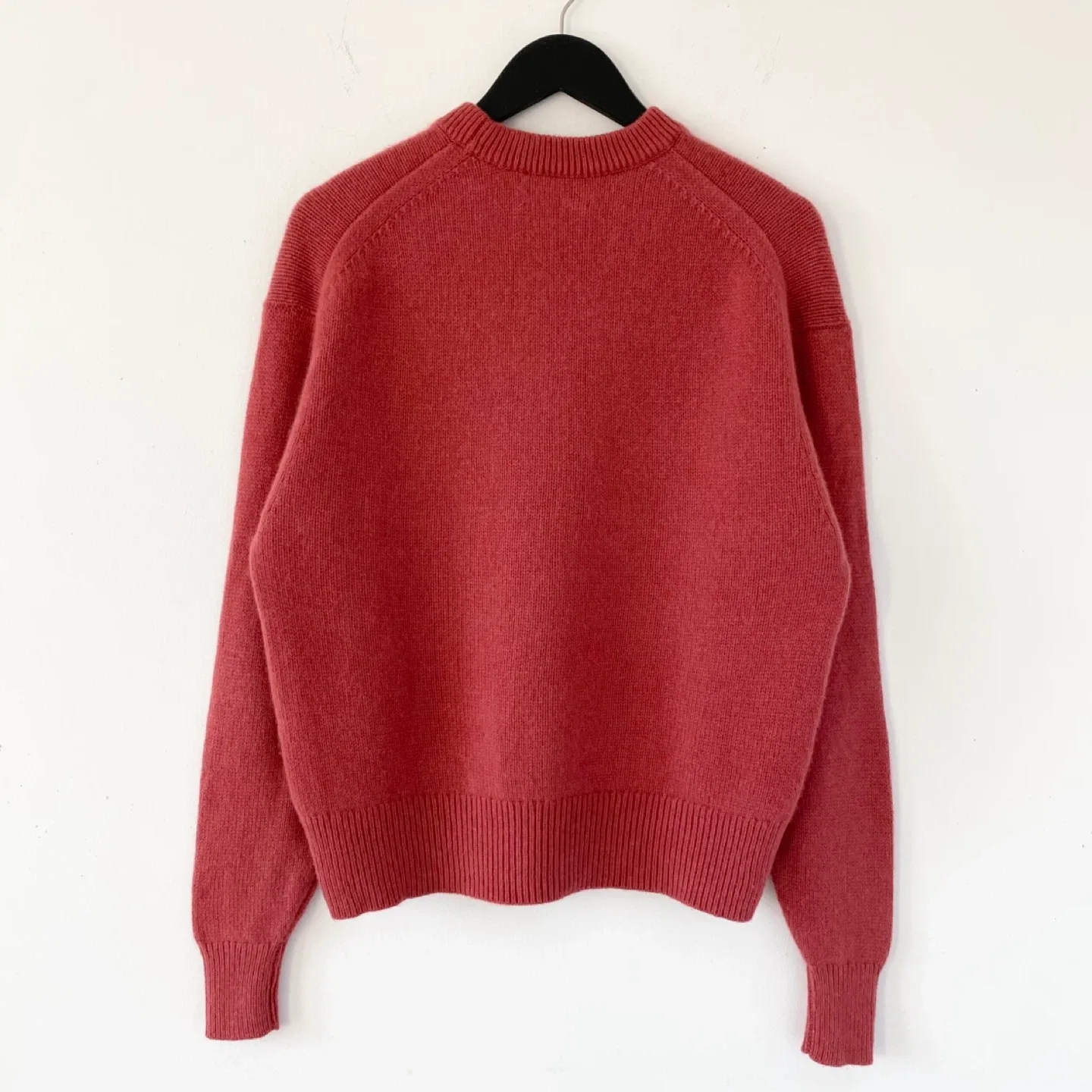 Aritzia Wilfred Luxe Cashmere Maria Sweater image indicator(2)