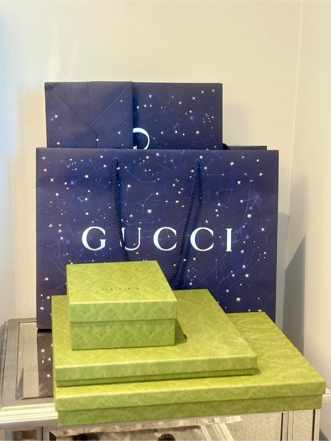 Gucci Gift Box & Shopping Bag Set