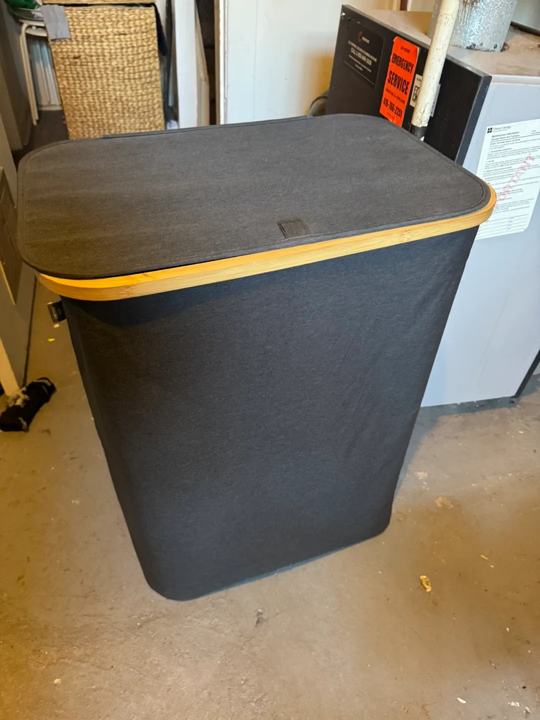 160L Laundry Hamper with Lid & Removable Bags image indicator(3)