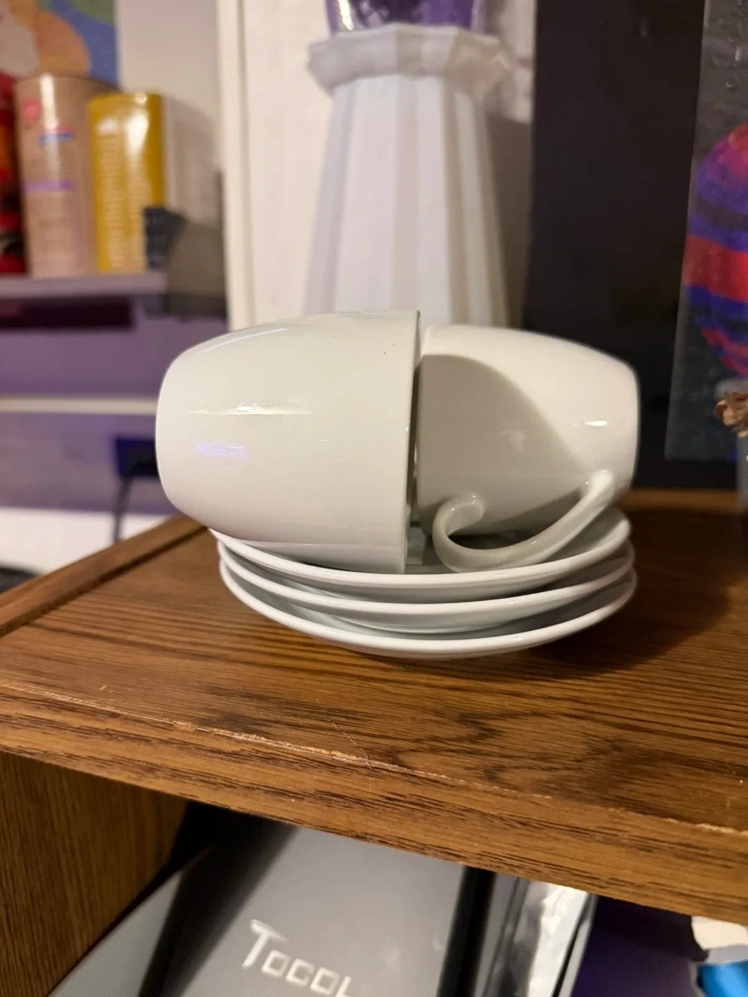 White Tea Cups and Saucers (Set of 3) image indicator(3)