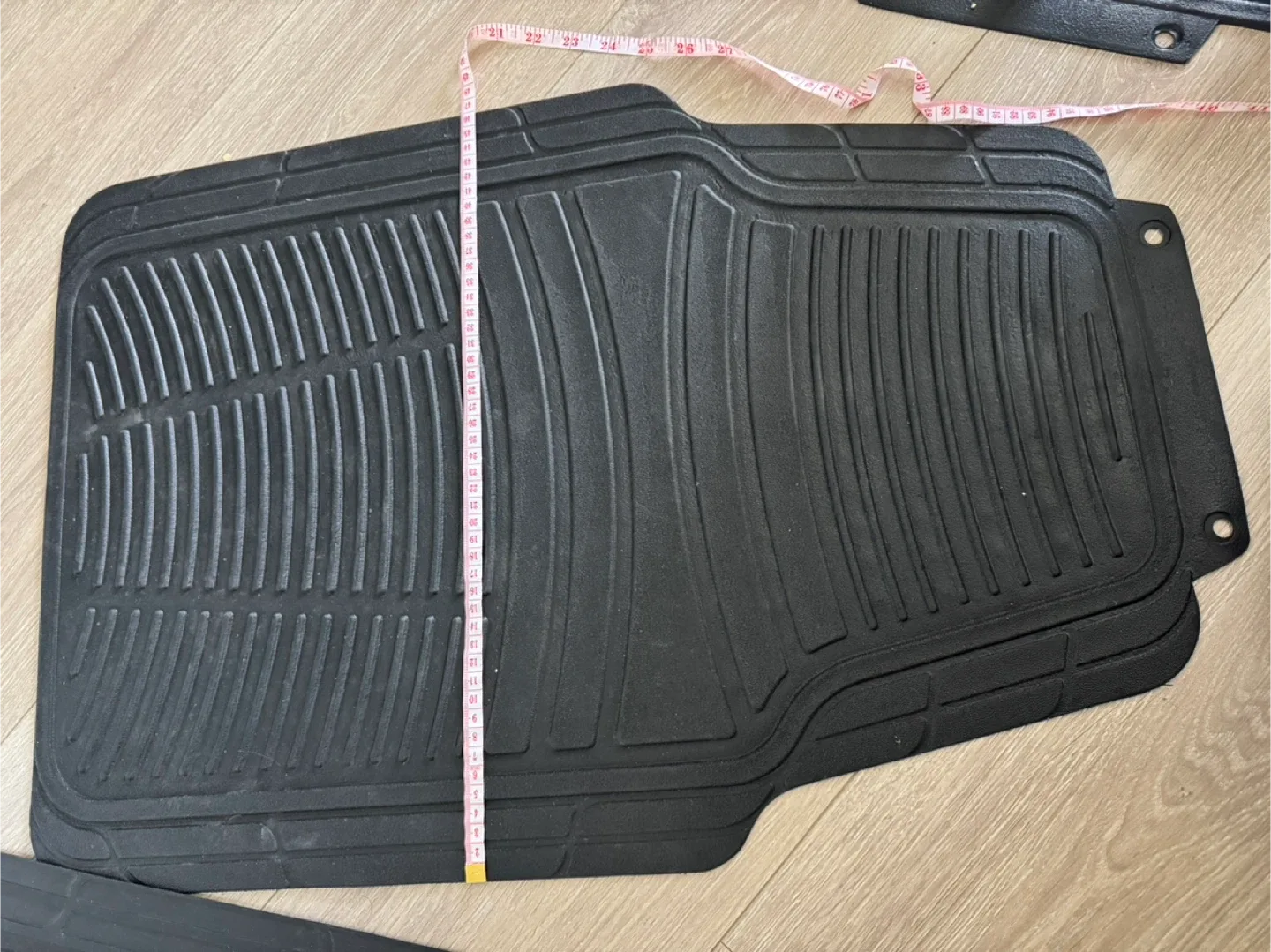 Black Rubber Car Floor Mats - Set of 4 image indicator(6)