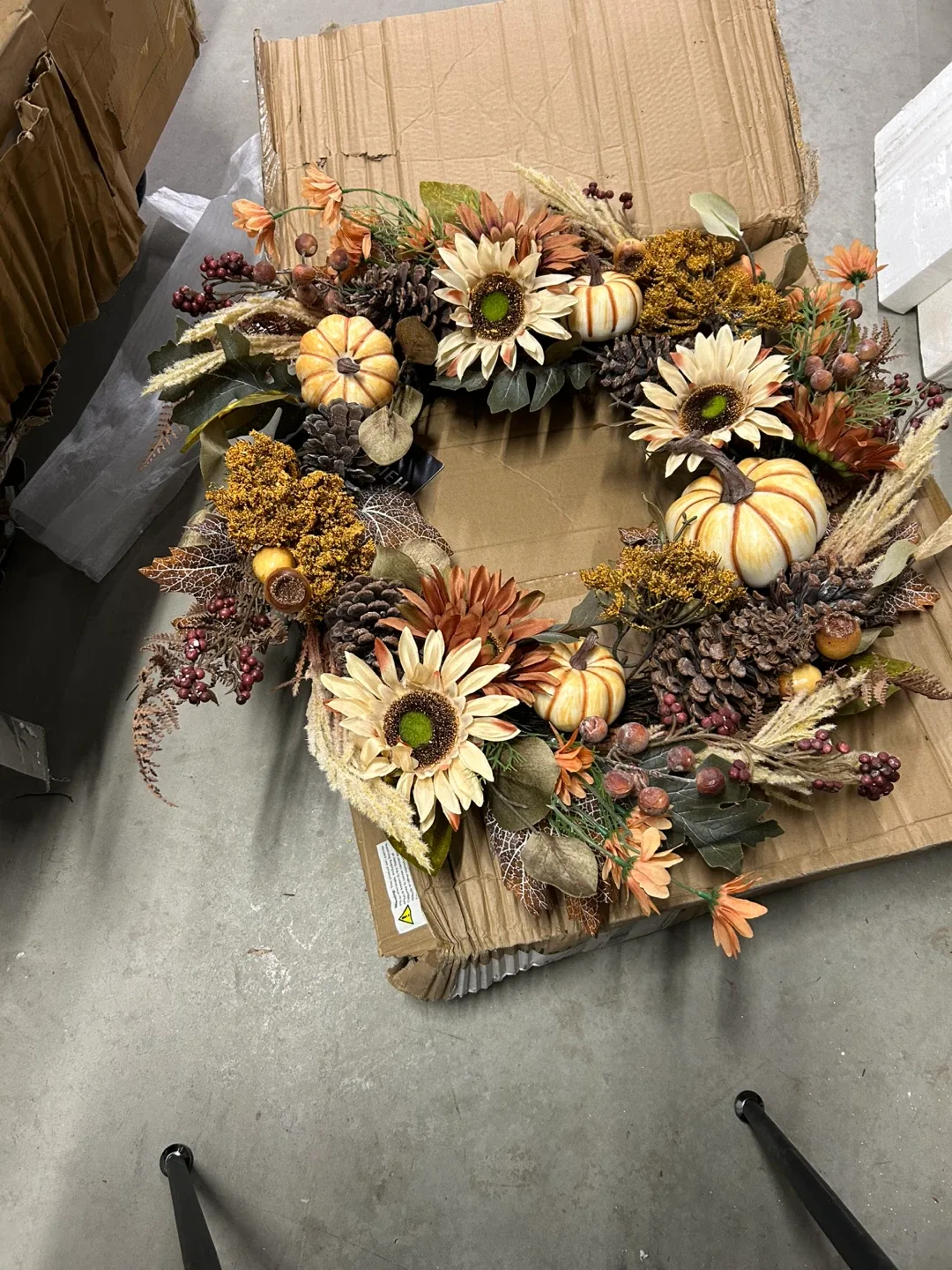 New 20 Inch Fall Wreath with Pumpkins & Sunflowers image indicator(6)