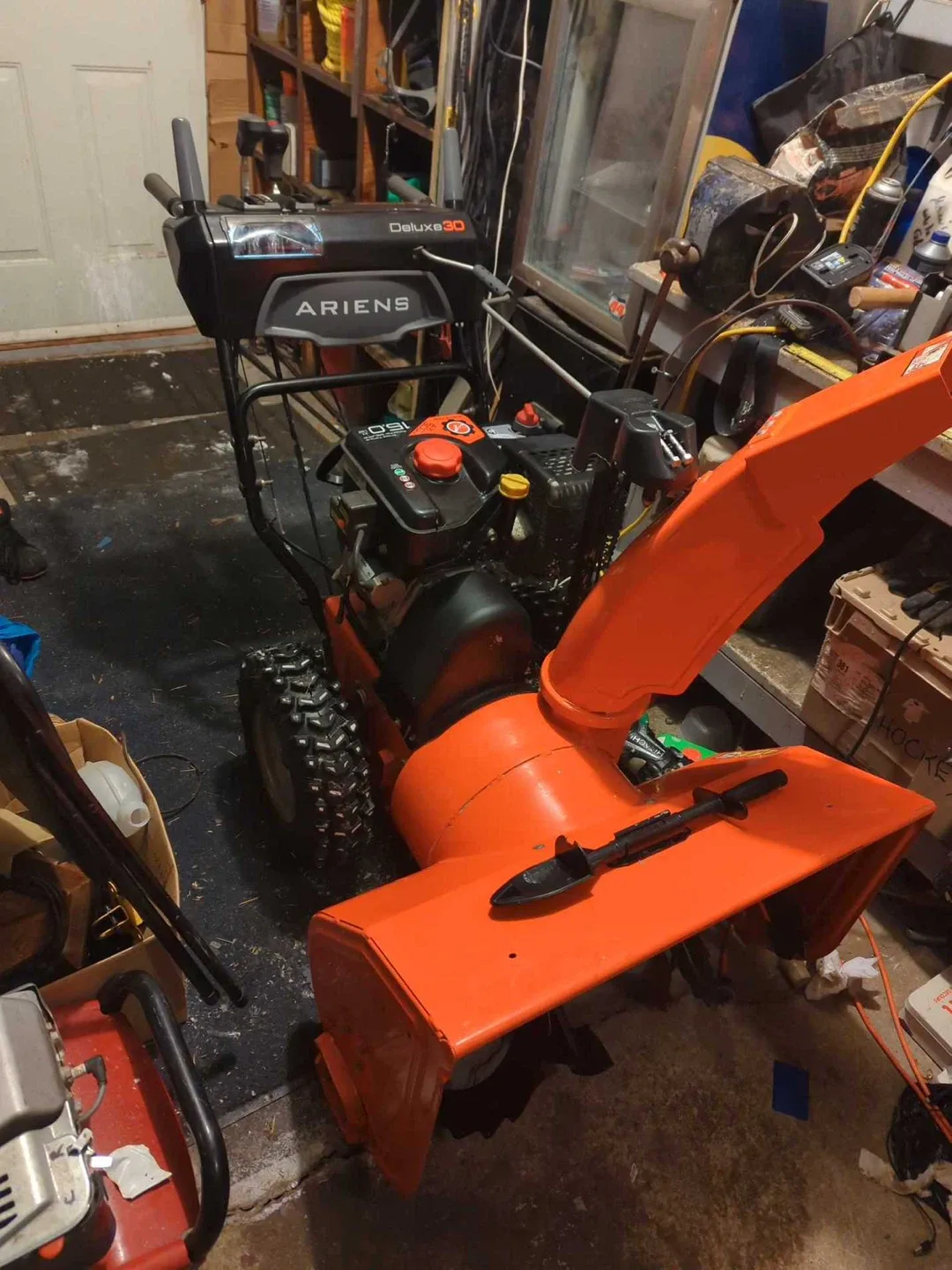 Ariens Deluxe 30" 306 CC Two-Stage Snow Thrower image indicator(5)