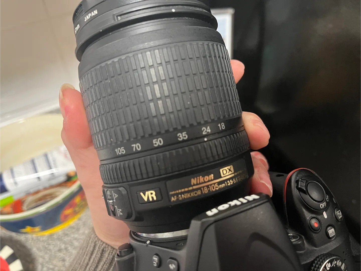 Nikon D3400 + 18-105mm Lens image indicator(5)