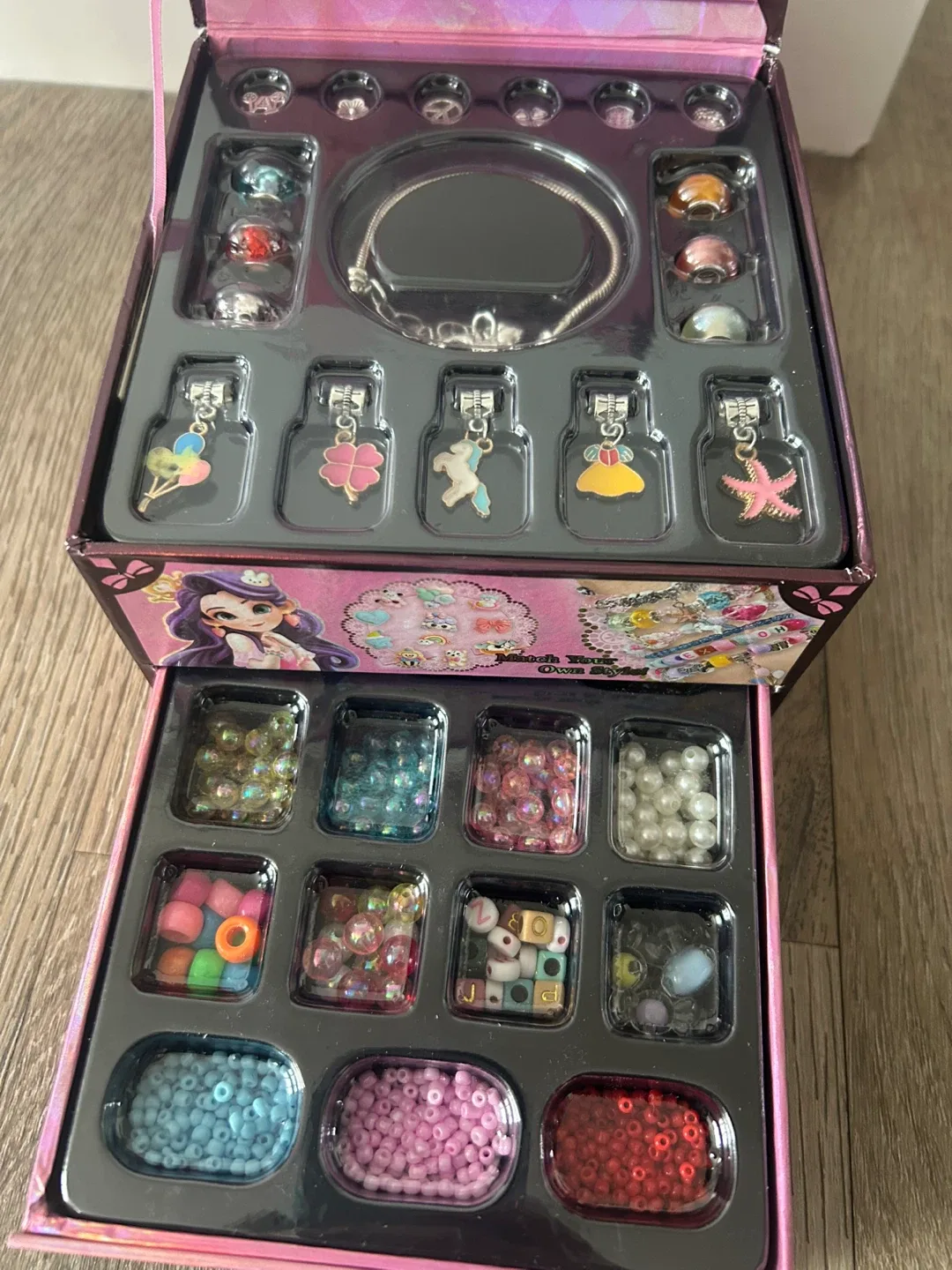 DIY Charm Bracelet Making Kit - New in Box! image indicator(2)