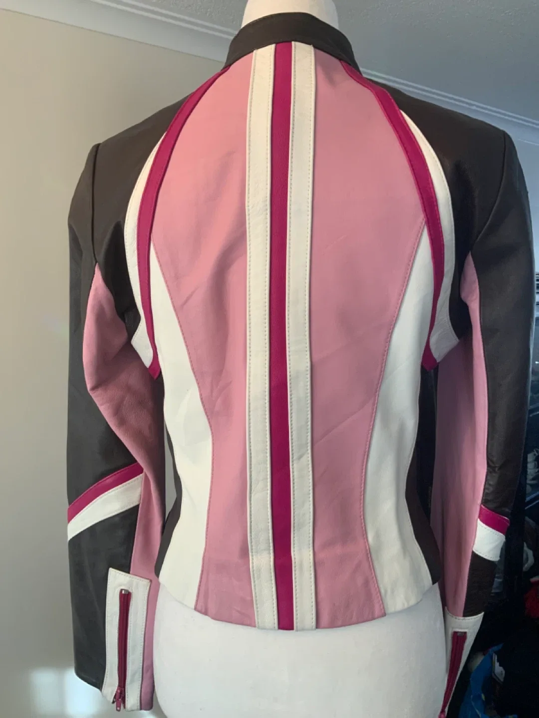 Danier Leather Jacket - Size XS/TP image indicator(2)