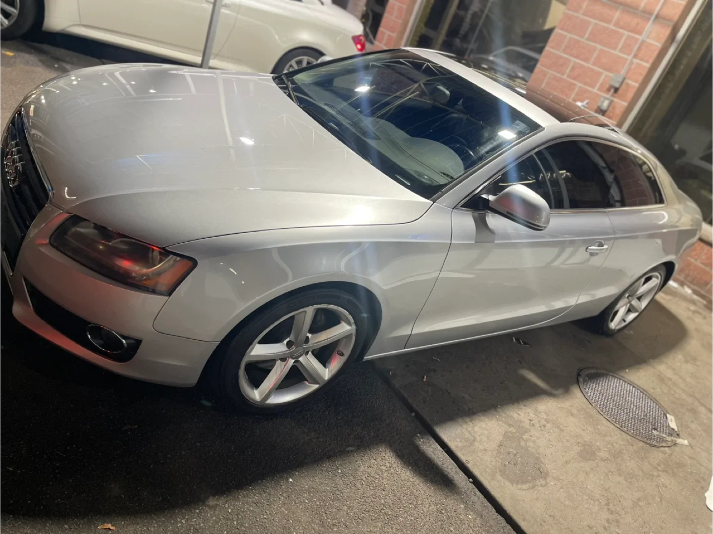 2009 Audi A5 Coupe image indicator(4)