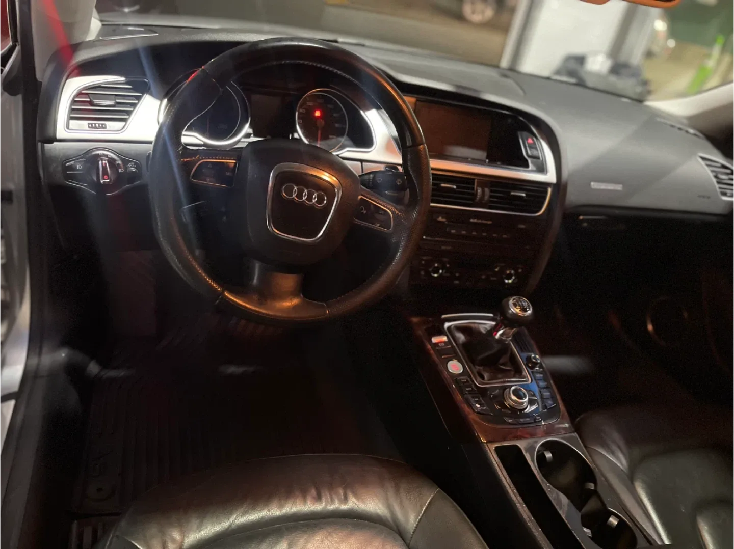 2009 Audi A5 Coupe image indicator(8)