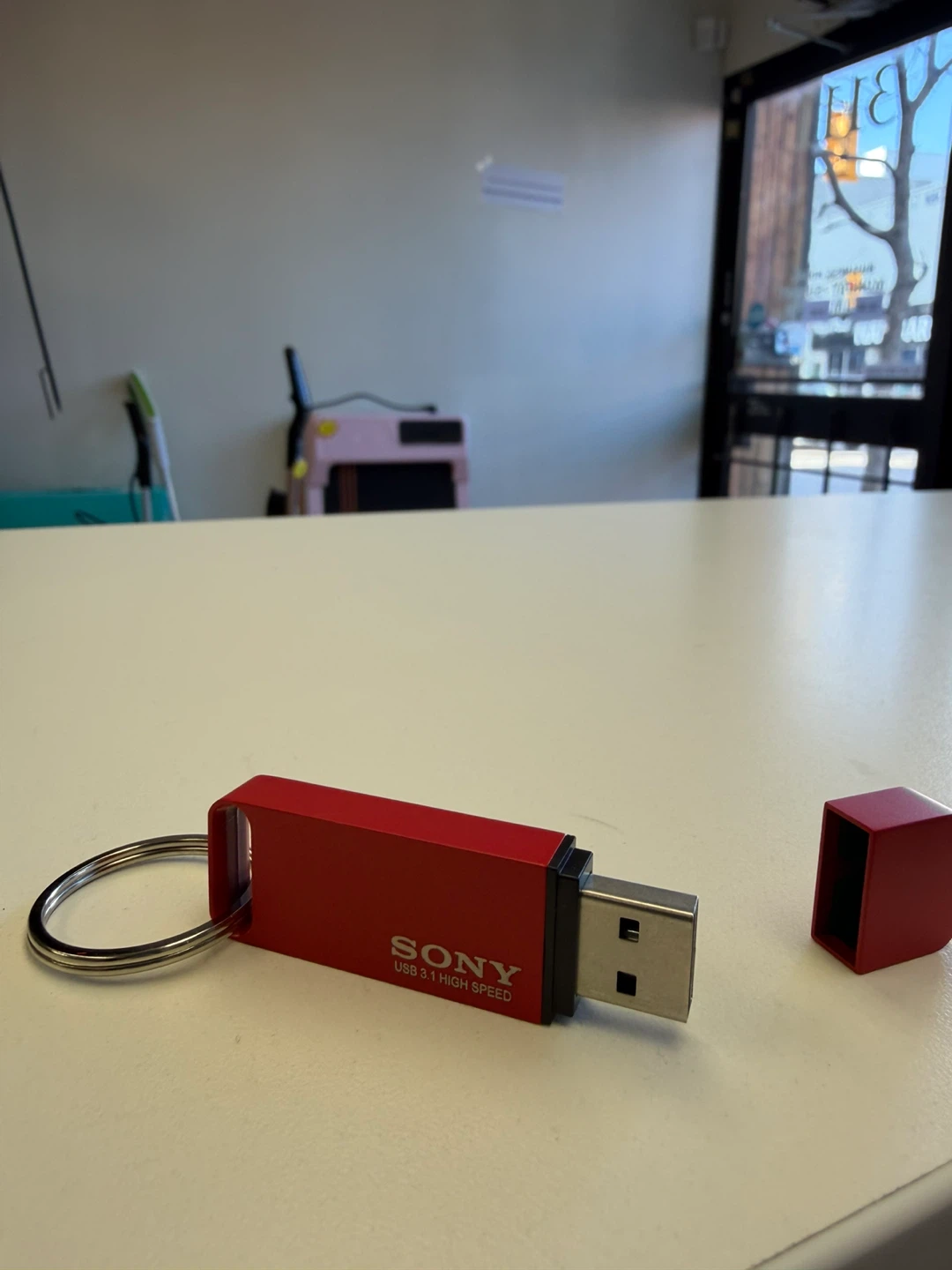 Sony USB 3.1 High Speed Flash Drive - photo 3