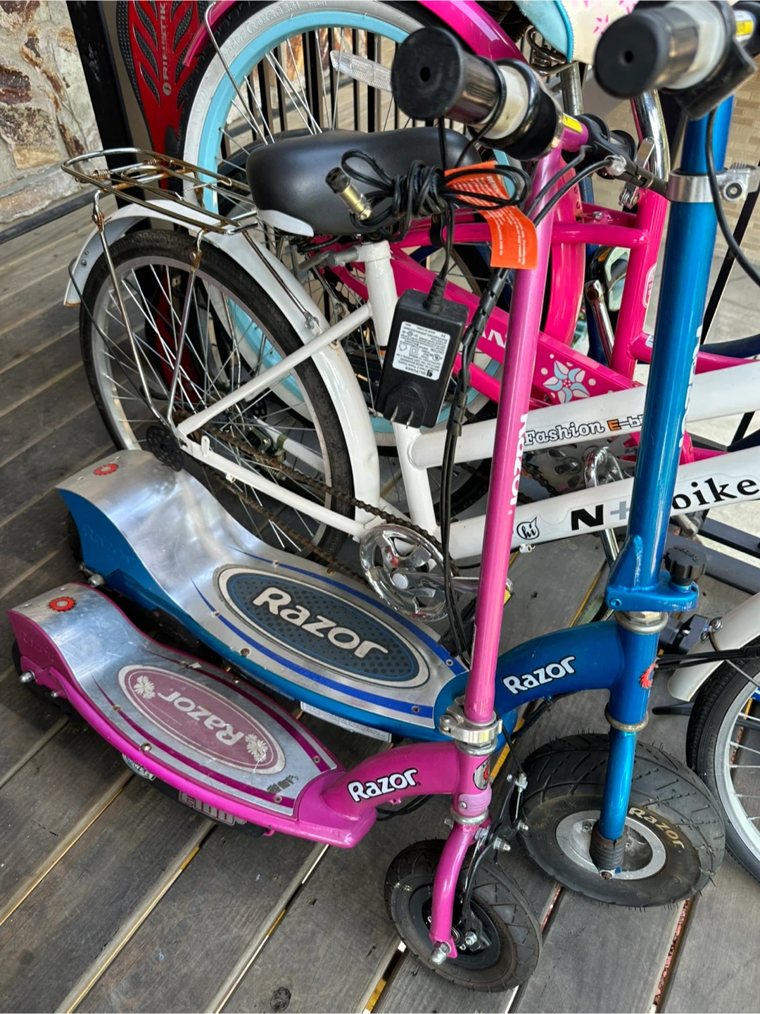 Razor Electric Scooters - Pink and Blue both need new battery - photo 2