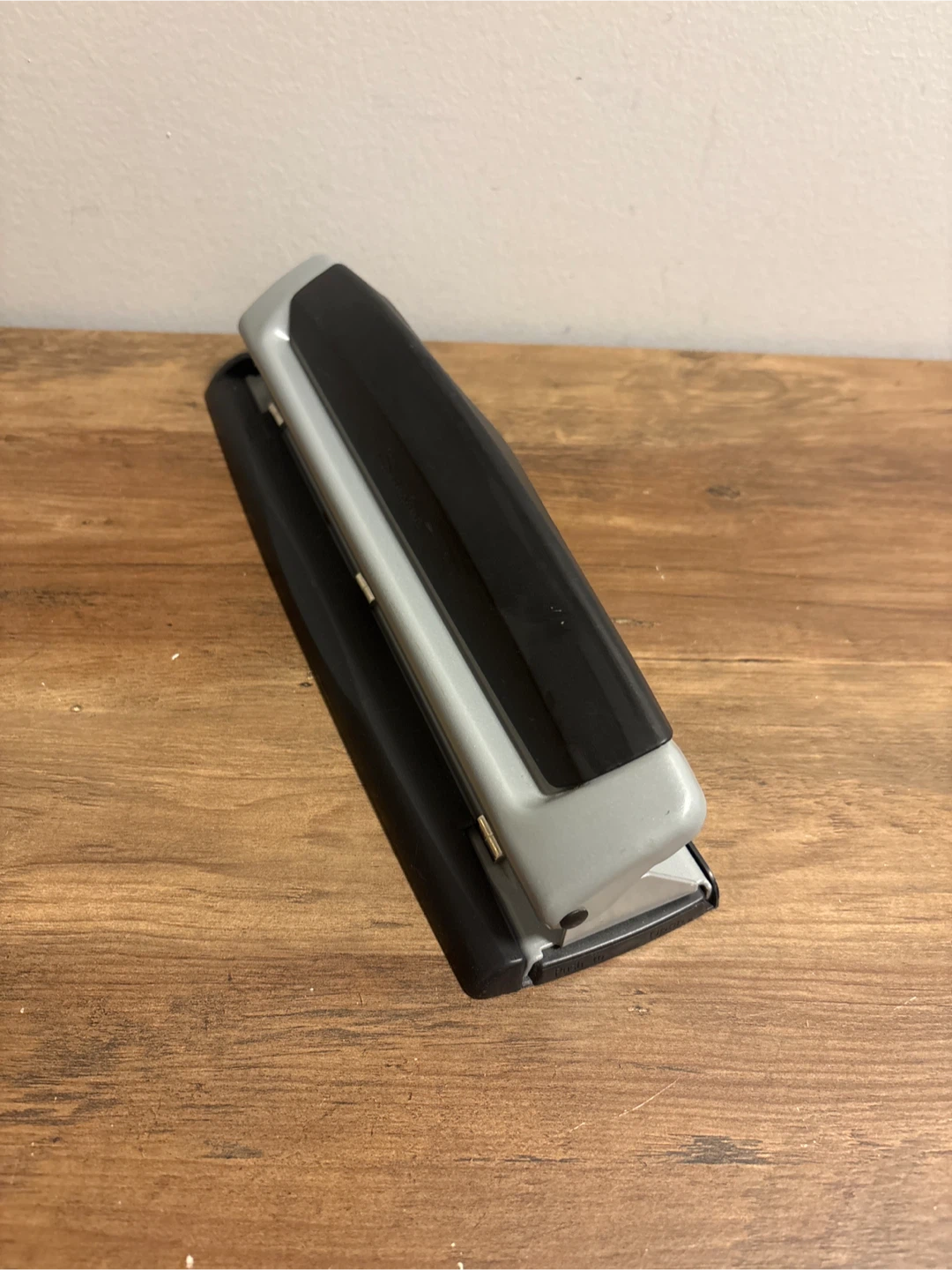 Swingline 9-Hole Punch and a desk stapler - photo 2