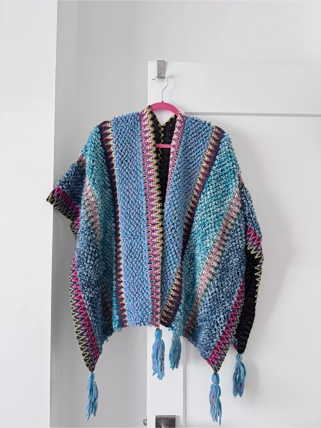 Crochet Throw Blanket/Shawl image indicator(3)