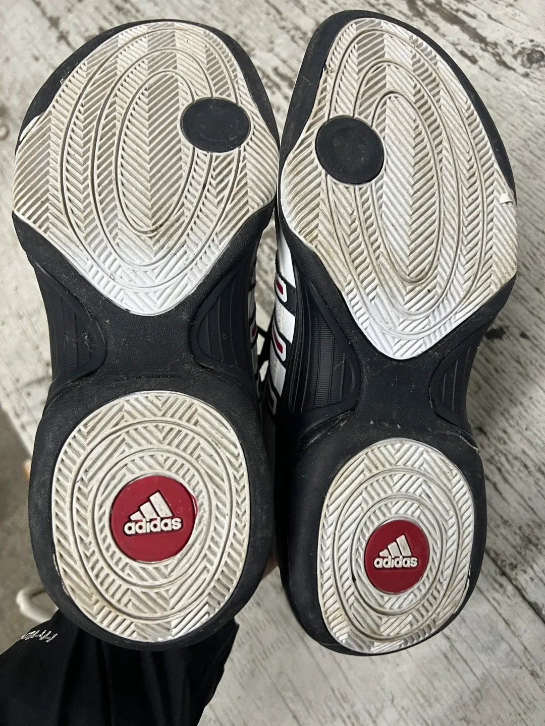 Adidas Basketball Shoes - US 9 image indicator(2)