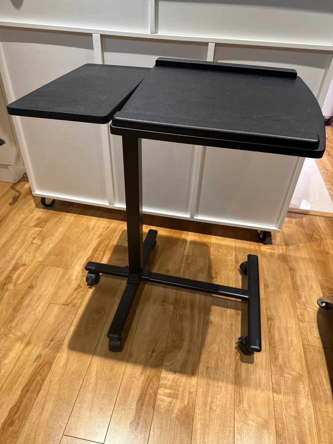 Black Rolling Laptop Desk
