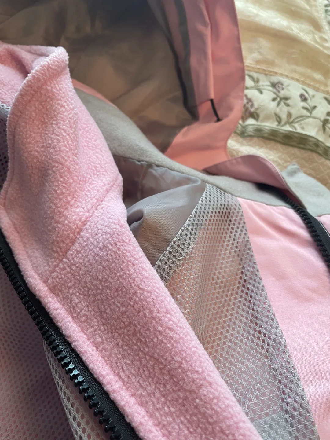 Women’s Columbia Pink/Gray Interchange Jacket - Size L image indicator(6)