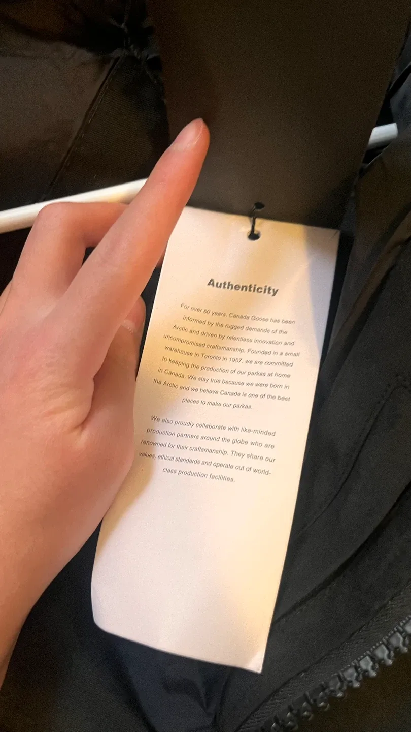 Canada Goose Fusion XS/TP Black Jacket image indicator(4)