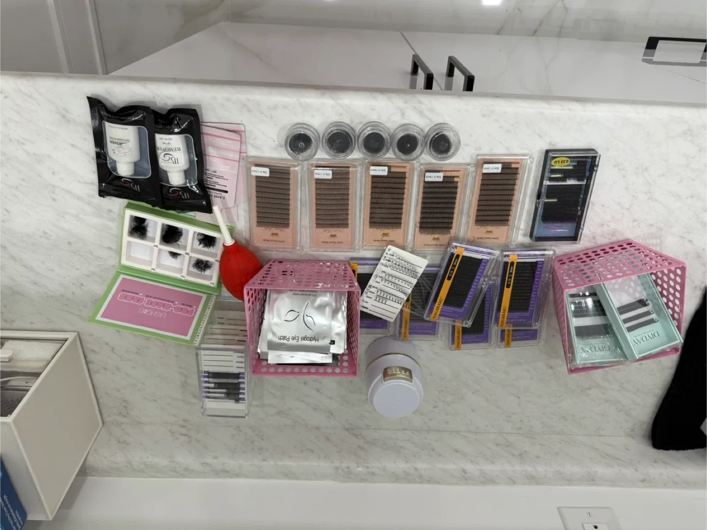 Eyelash Extension Supplies & Lash Light image indicator(2)