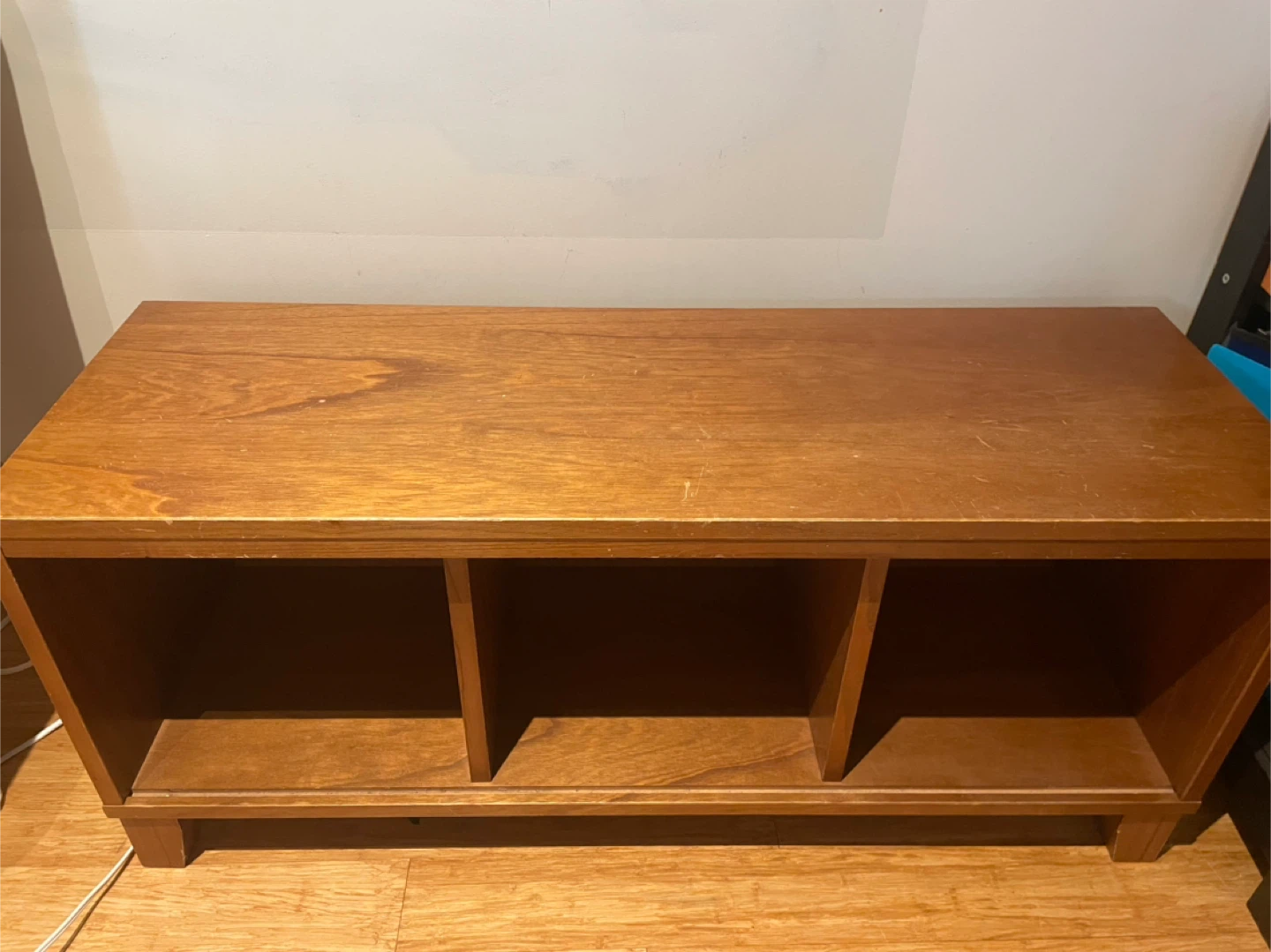 Wooden Storage Bench with 3 Cubbies - photo 2