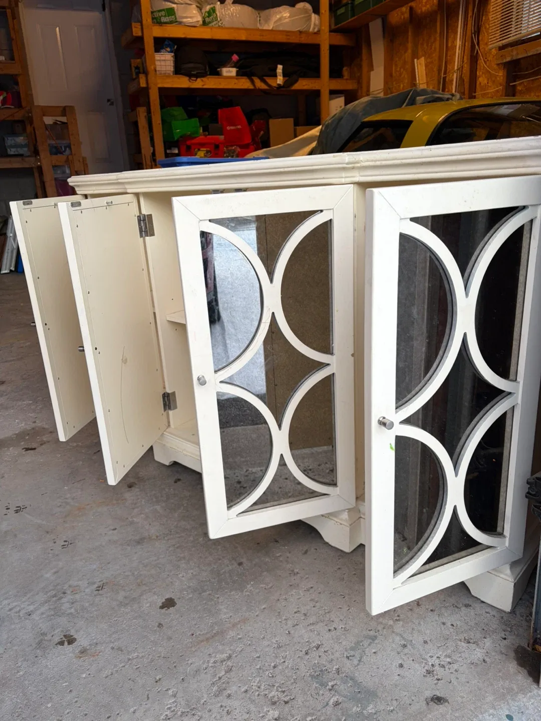 White Cabinet with Mirrored Doors image indicator(3)