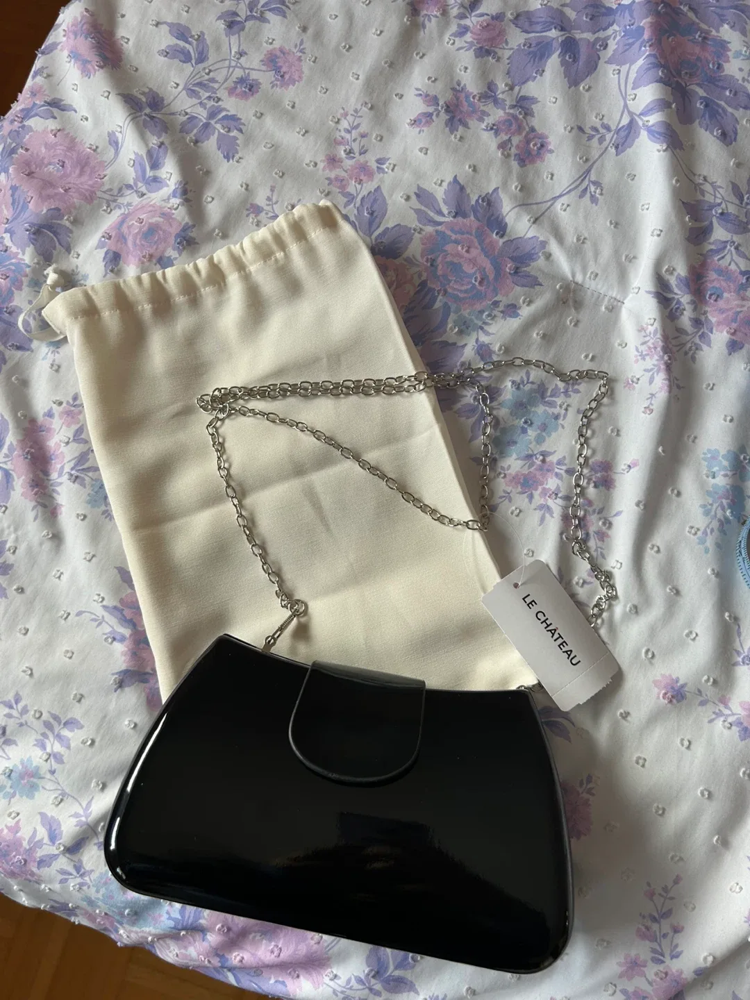 Le Chateau Black Clutch Purse (BRAND NEW WITH TAG BNWT)