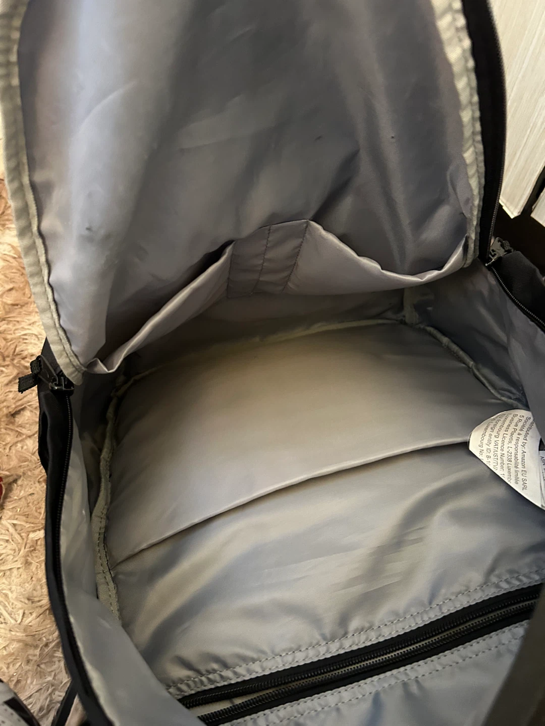 Amazon Basics Black Backpack - photo 3