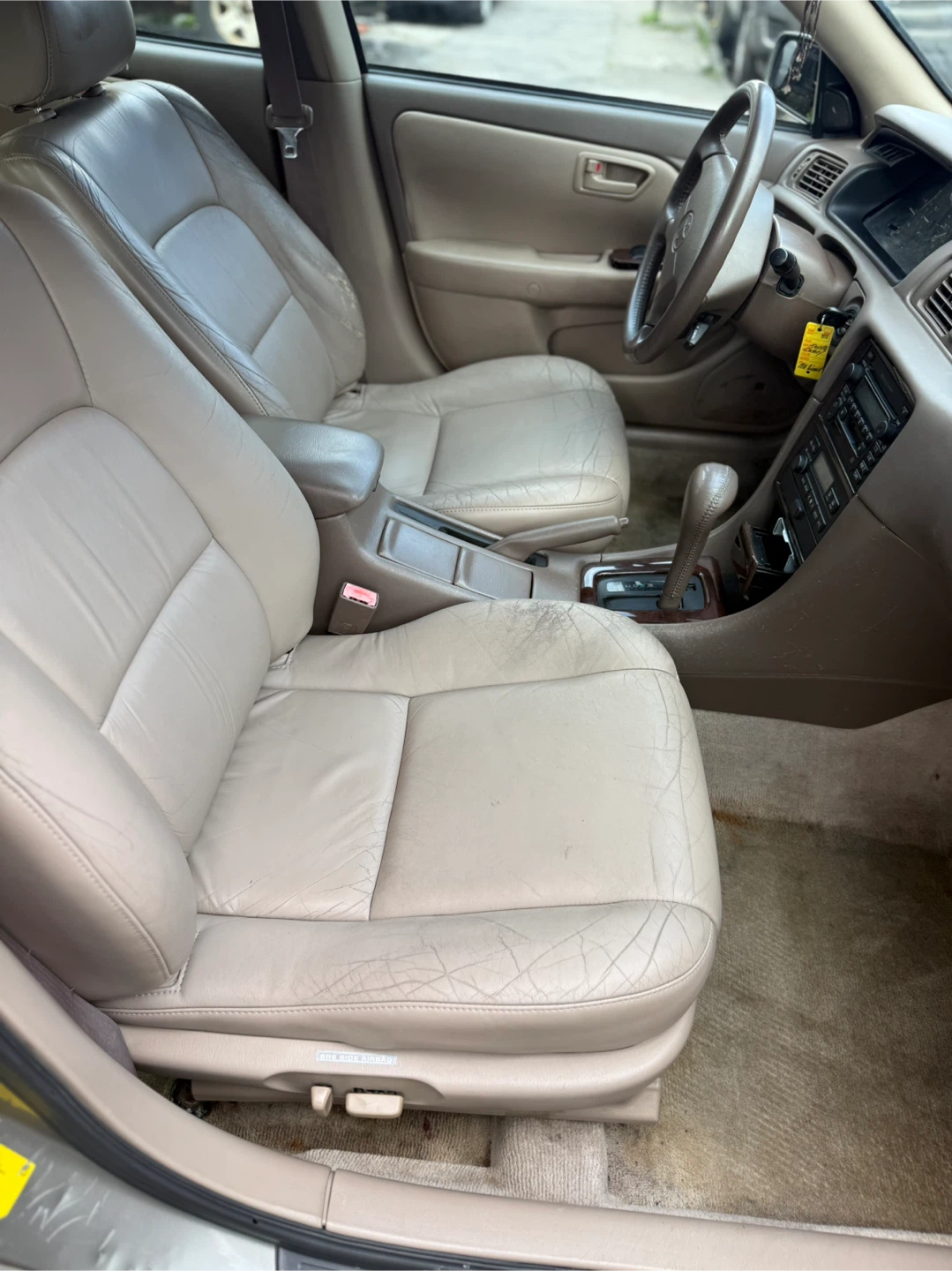 Toyota Camry Sedan - Used Condition - photo 3