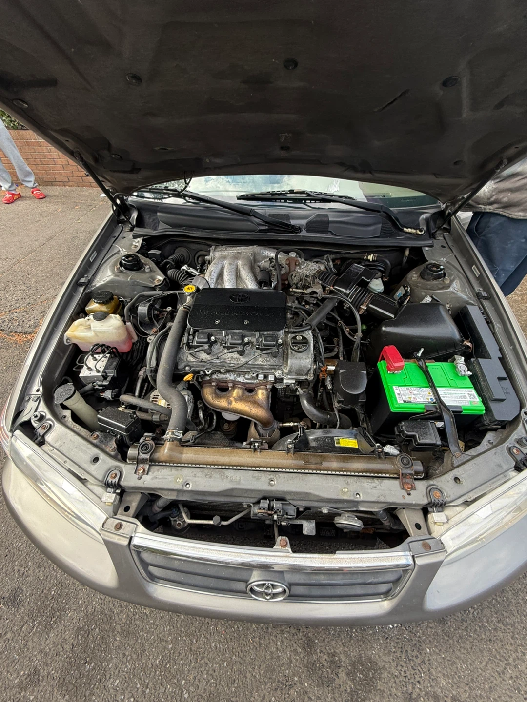 Toyota Camry Sedan - Used Condition - photo 5