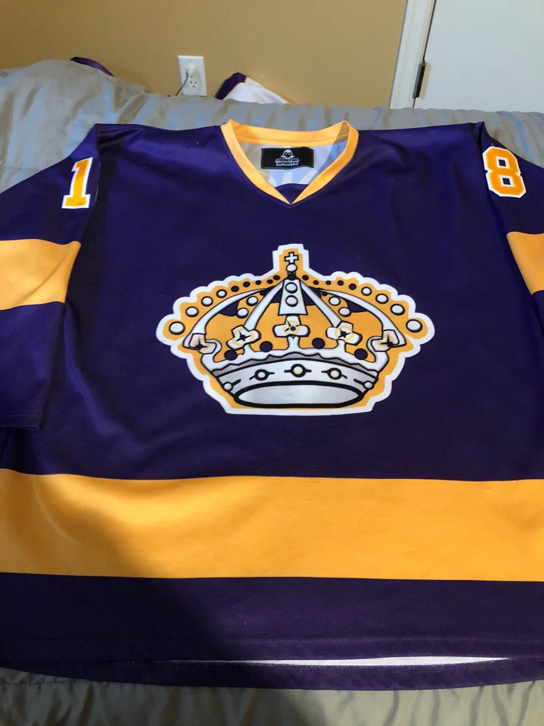 Los Angeles Kings Hockey Jersey Size X Large