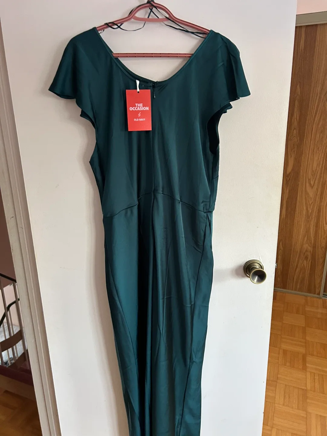 Green Satin maxi dress - size XL (BRAND NEW WITH TAG BNWT) image indicator(3)