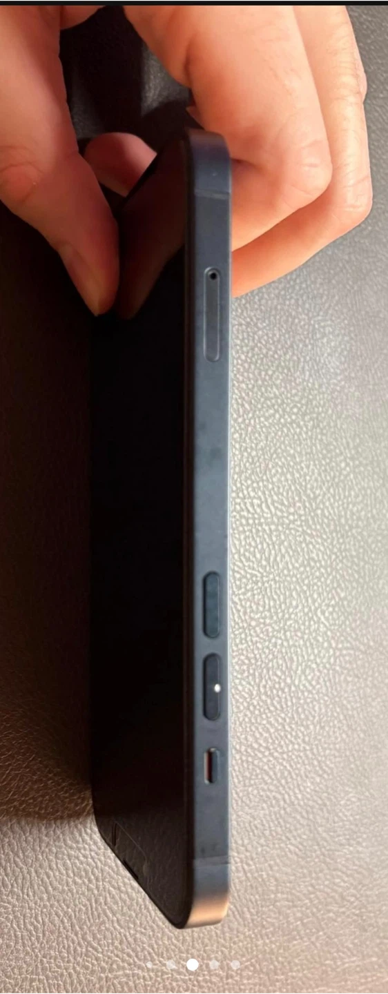 iPhone 14 Black 128GB - photo 4