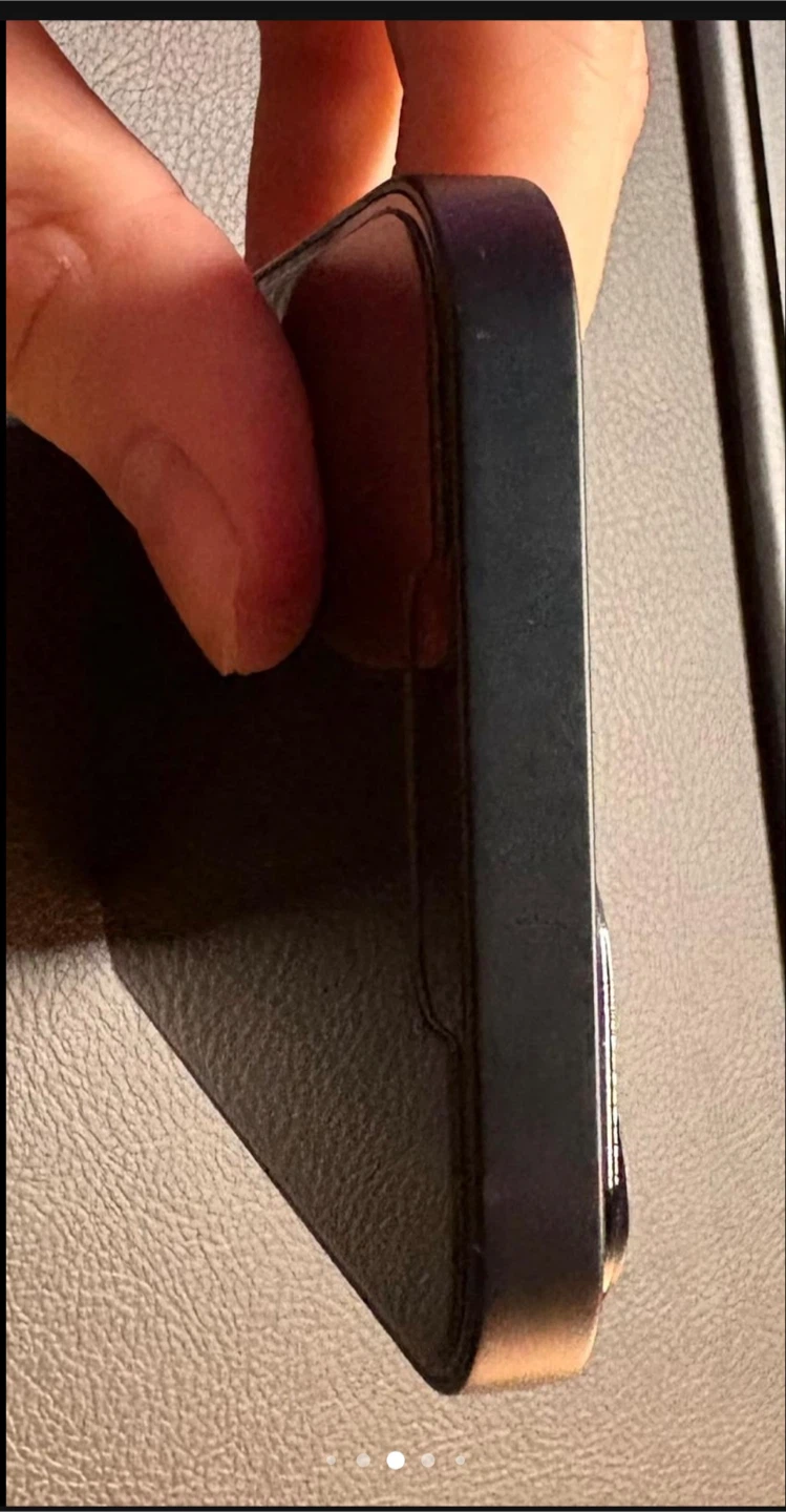 iPhone 14 Black 128GB - photo 3