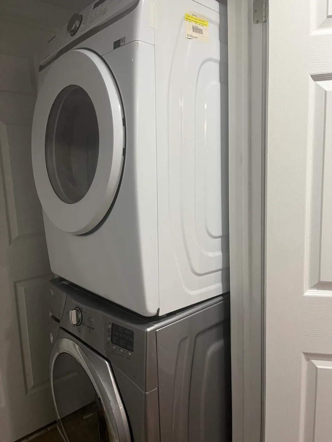 Basement for rent image indicator(10)