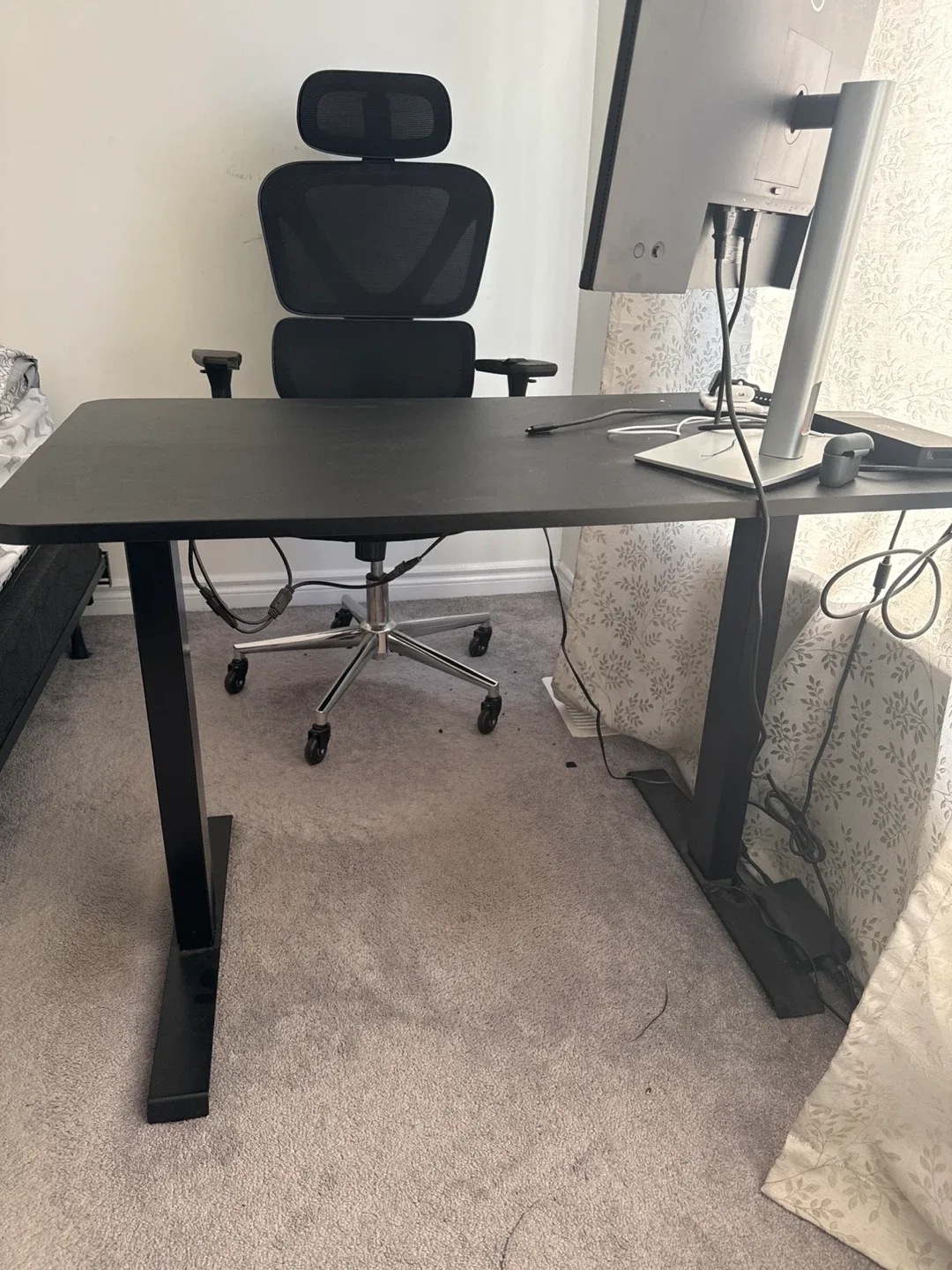 VIVO Electric Height Adjustable