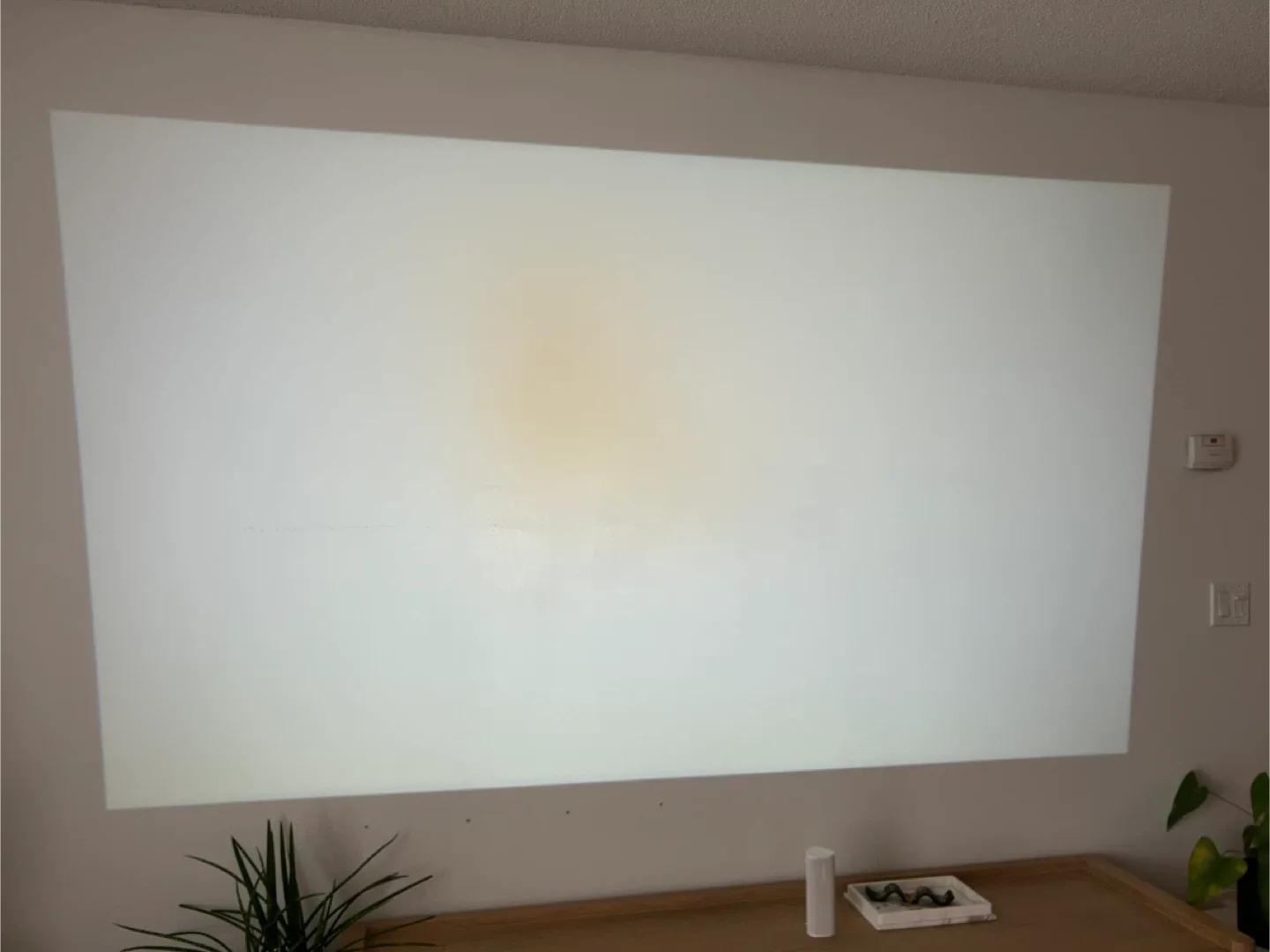 ✨ Pre‑Owned iWIMIUS Smart Projector – Discounted Deal! ✨ image indicator(4)