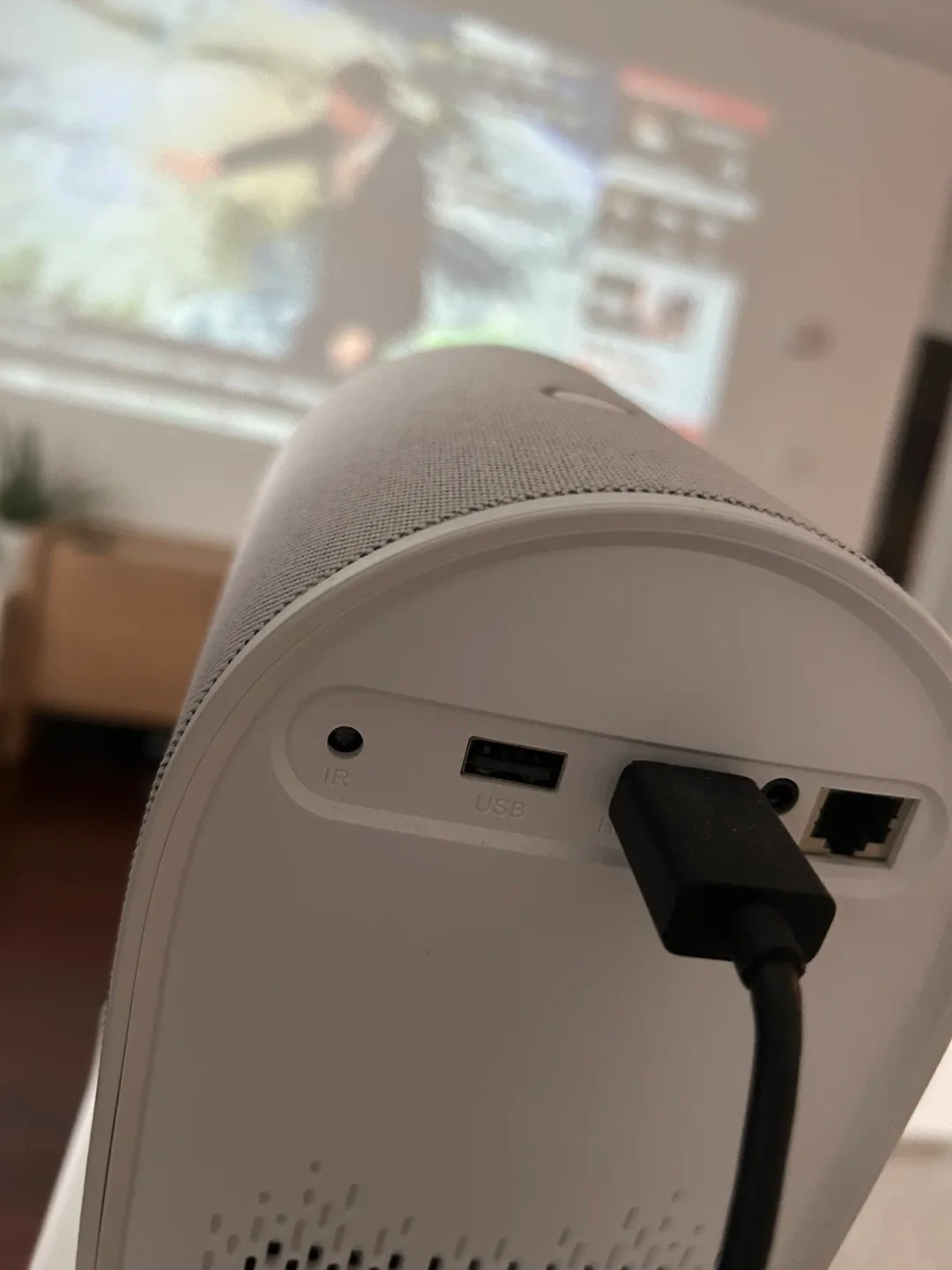 ✨ Pre‑Owned iWIMIUS Smart Projector – Discounted Deal! ✨ image indicator(3)