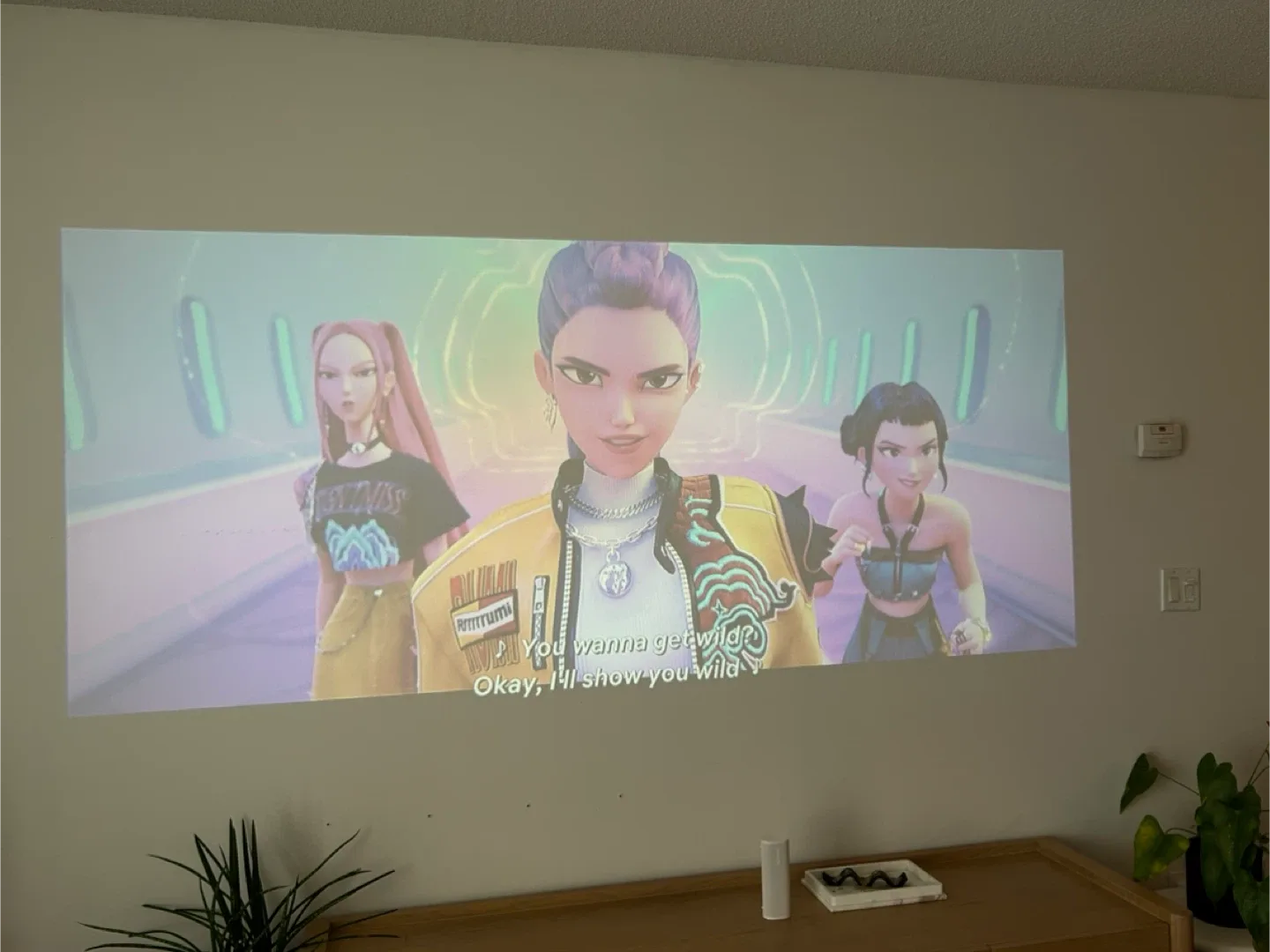 ✨ Pre‑Owned iWIMIUS Smart Projector – Discounted Deal! ✨ image indicator(8)