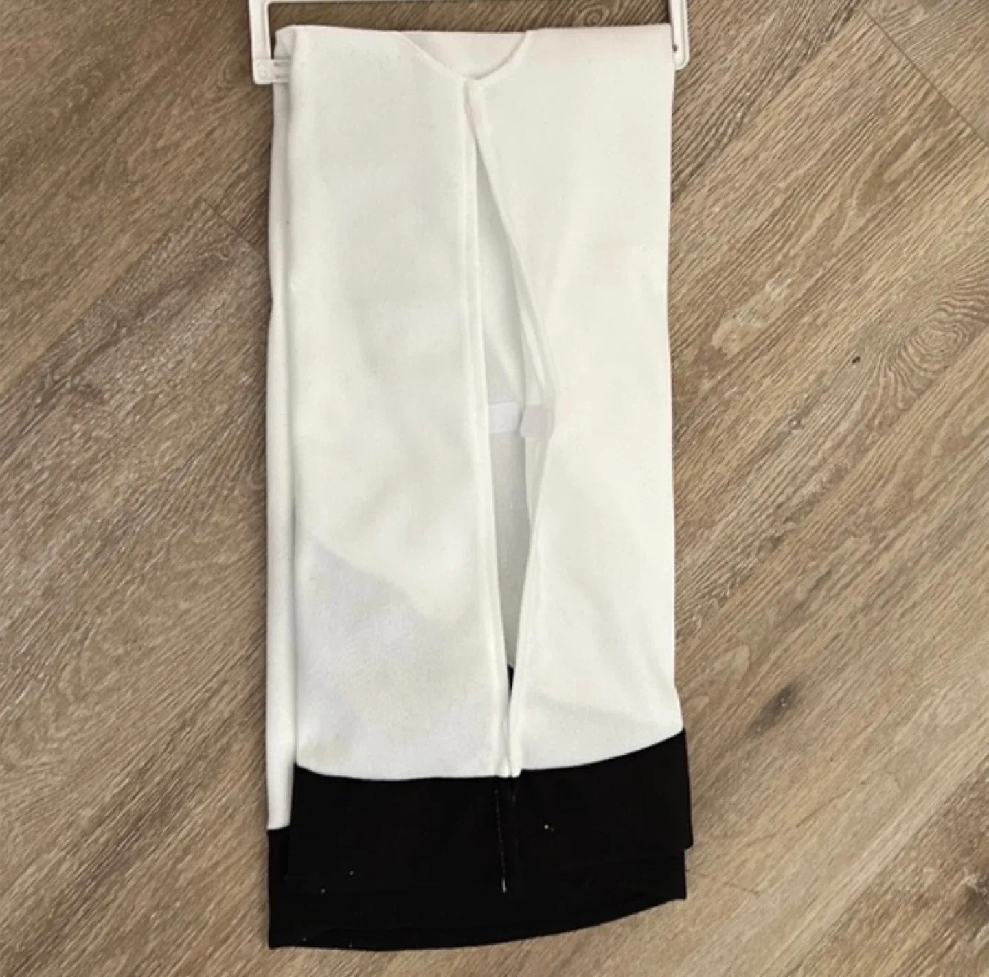 New Tree Skirt 45”x54” image indicator(2)