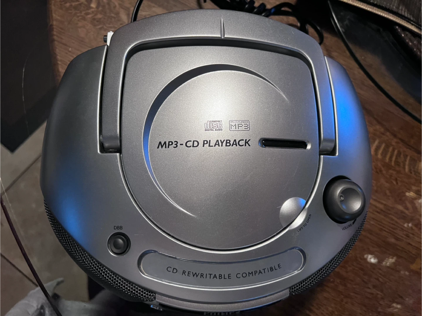 Philips AZ1303/37 Portable CD Player - photo 2